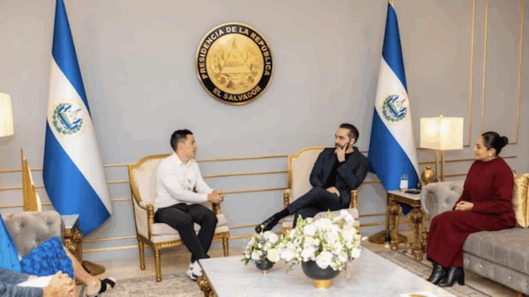 Salvador y inteligencia artificial.